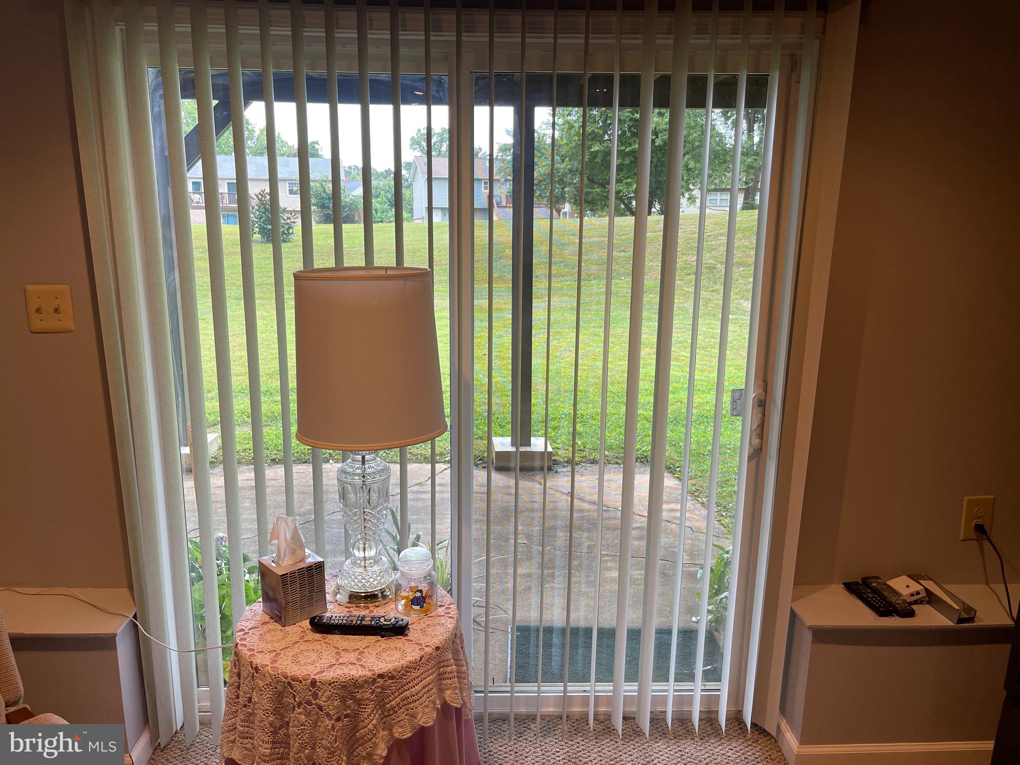 4010 Winlee Road Randallstown, MD 21133 - Photo 34 of 41 a room with furniture and a large window