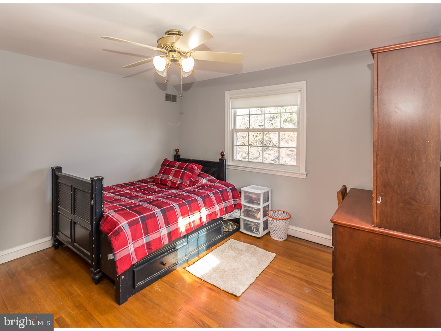 184 Sycamore Road Havertown, PA 19083 - Photo 12 of 21 Bedroom 2