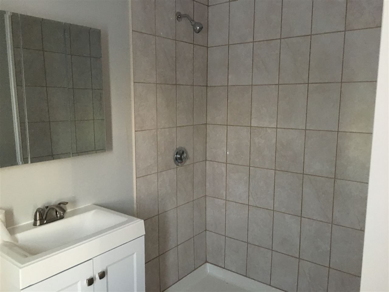 7 Stackpole Road Somersworth, NH 03878 - Photo 11 of 20