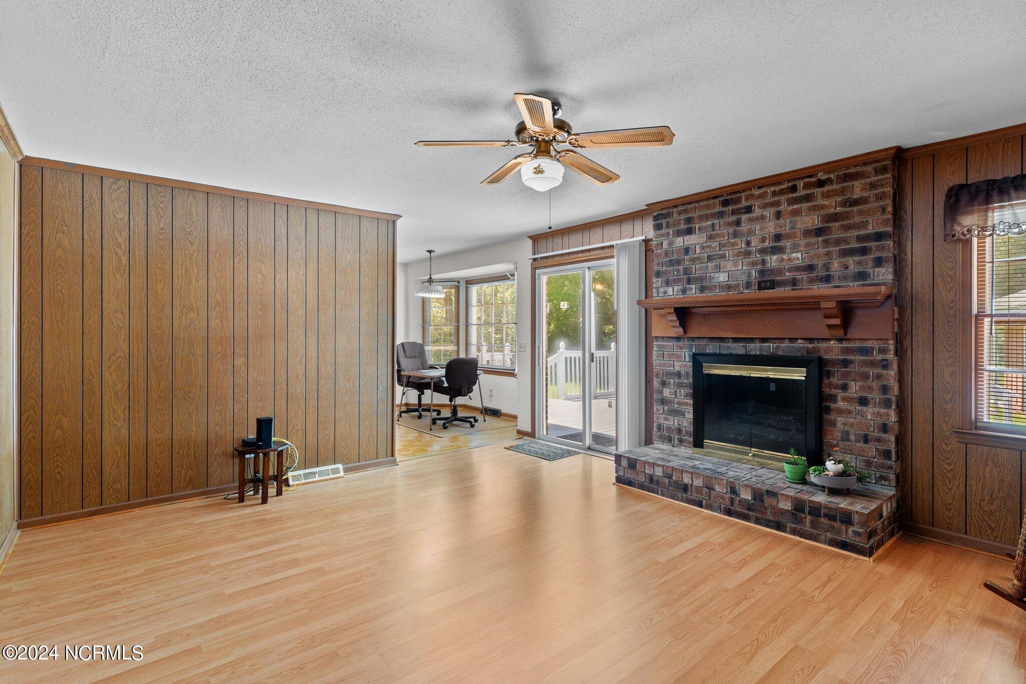 301 Buccaneer Road Wilmington, NC 28409 - Photo 9 of 45 29-web-or-mls-BTS01573