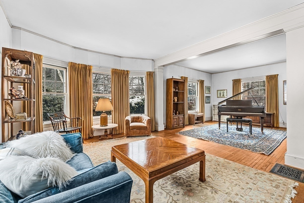 5 Woodside Road Winchester, MA 01890 - Photo 15 of 39 Gallery Image 15