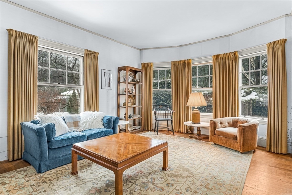 5 Woodside Road Winchester, MA 01890 - Photo 17 of 39 Gallery Image 17