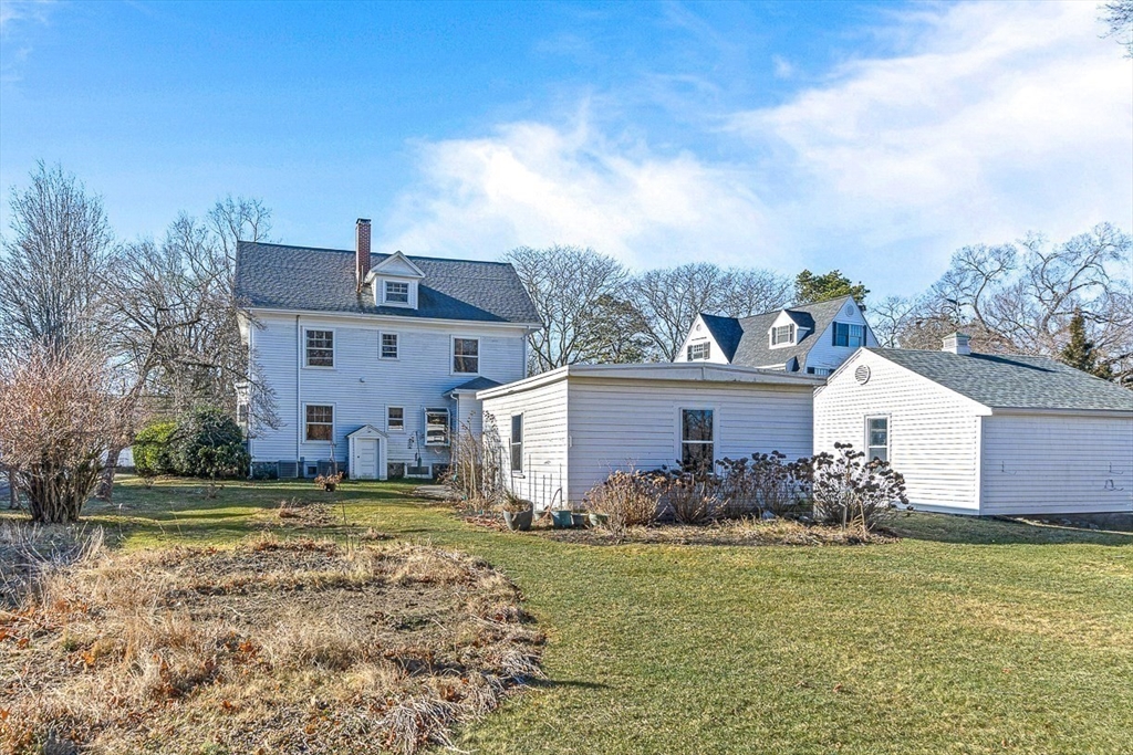 5 Woodside Road Winchester, MA 01890 - Photo 2 of 39 Gallery Image 2