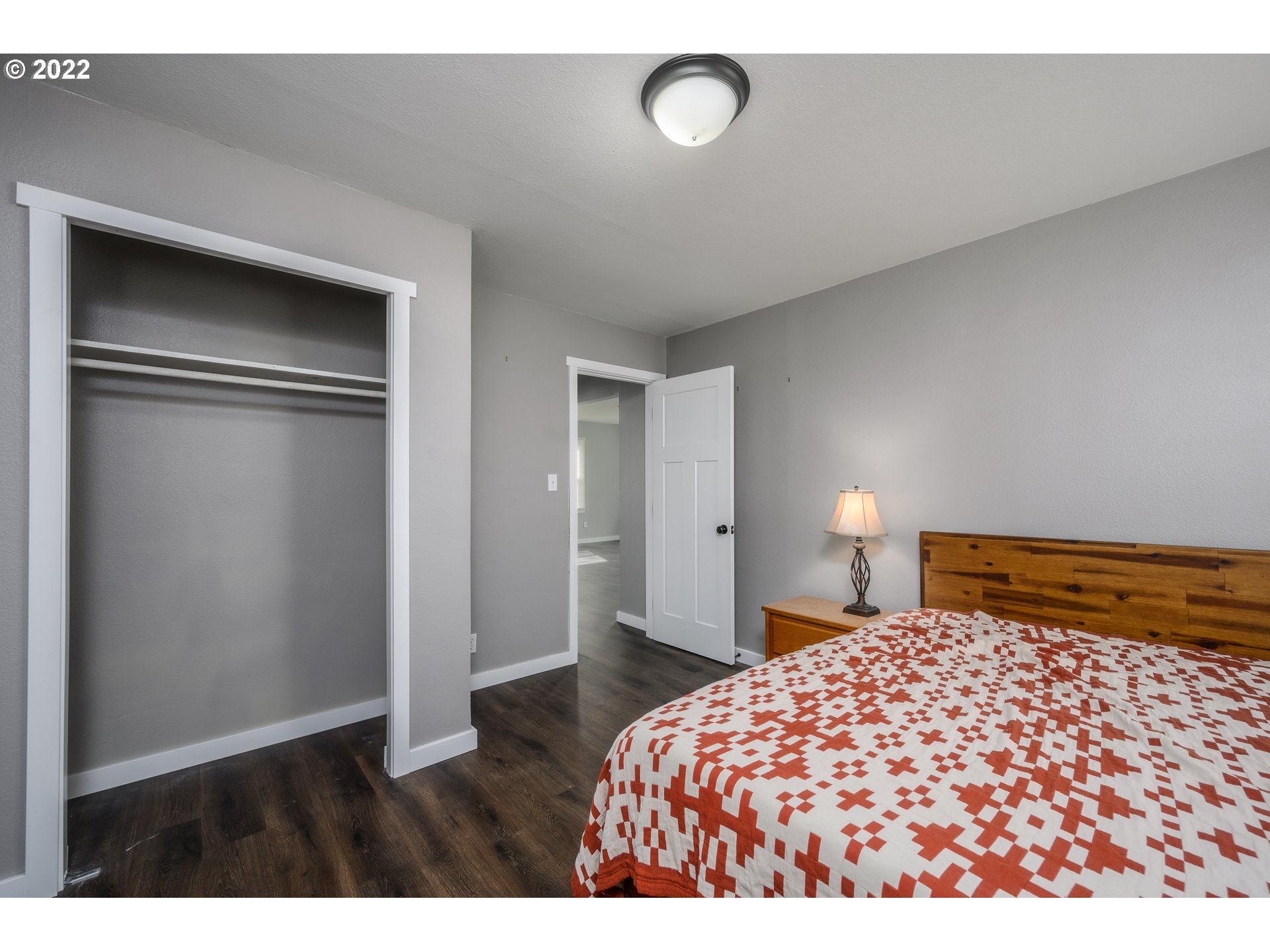 2942 Field Street Longview, WA 98632 - Photo 11 of 27 Gallery Image 11