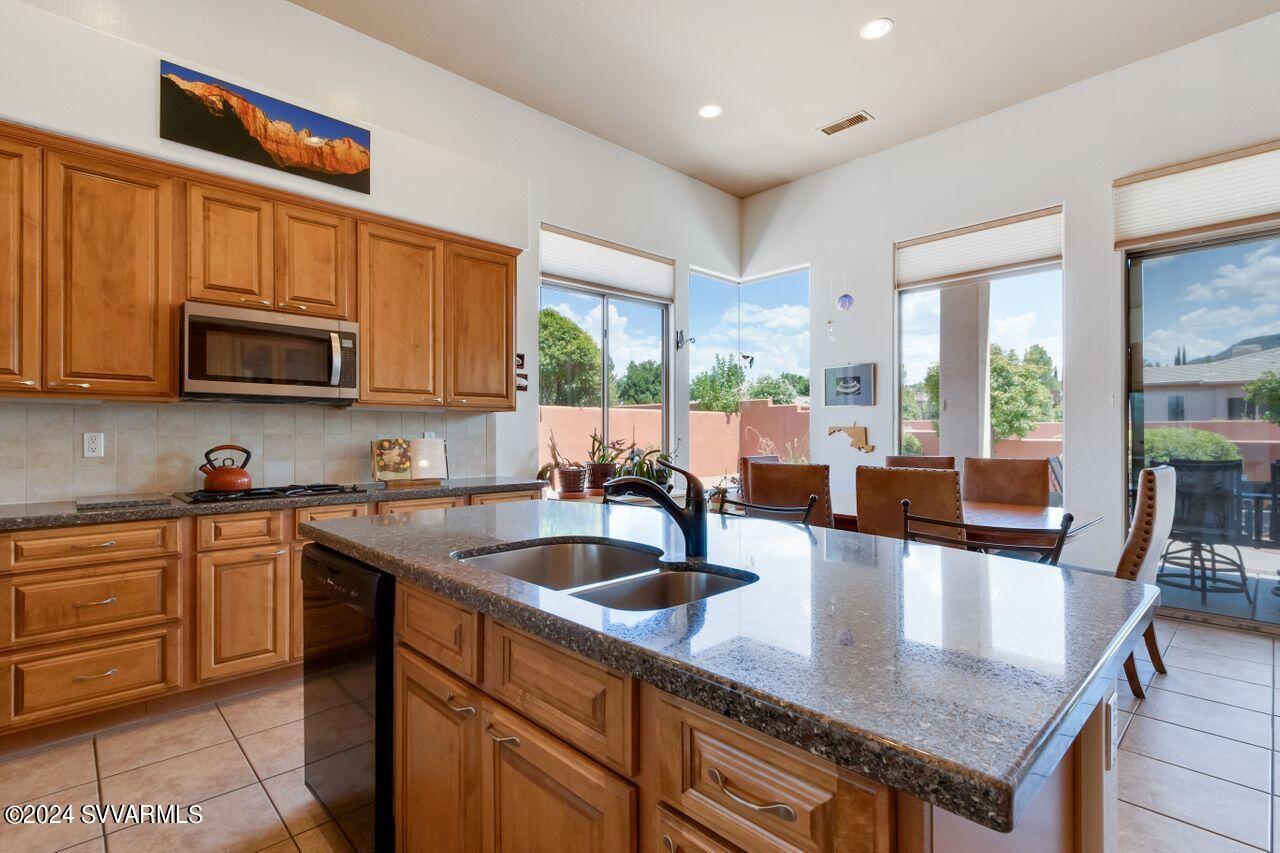 245 Ridge Rock Road Sedona, AZ 86351 - Photo 14 of 40 QP--8
