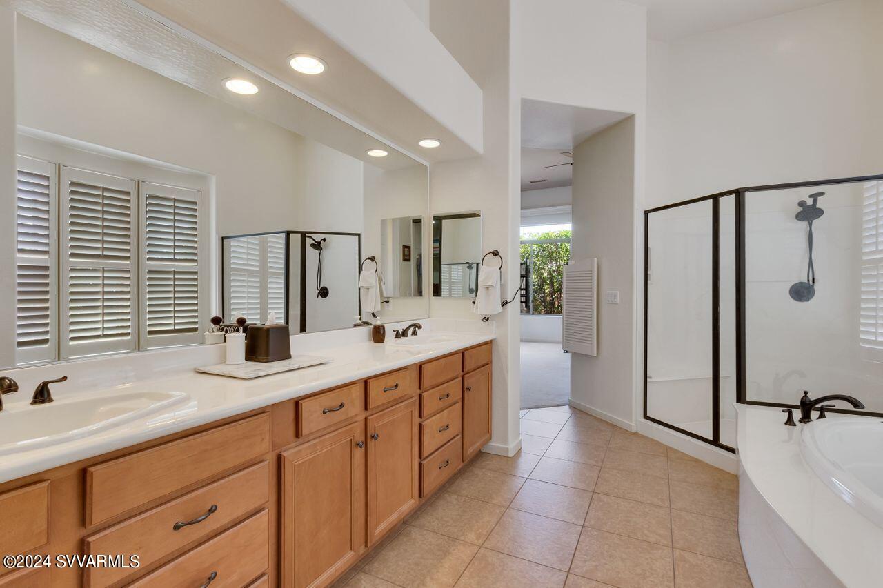 245 Ridge Rock Road Sedona, AZ 86351 - Photo 23 of 40 Primary Bath 2