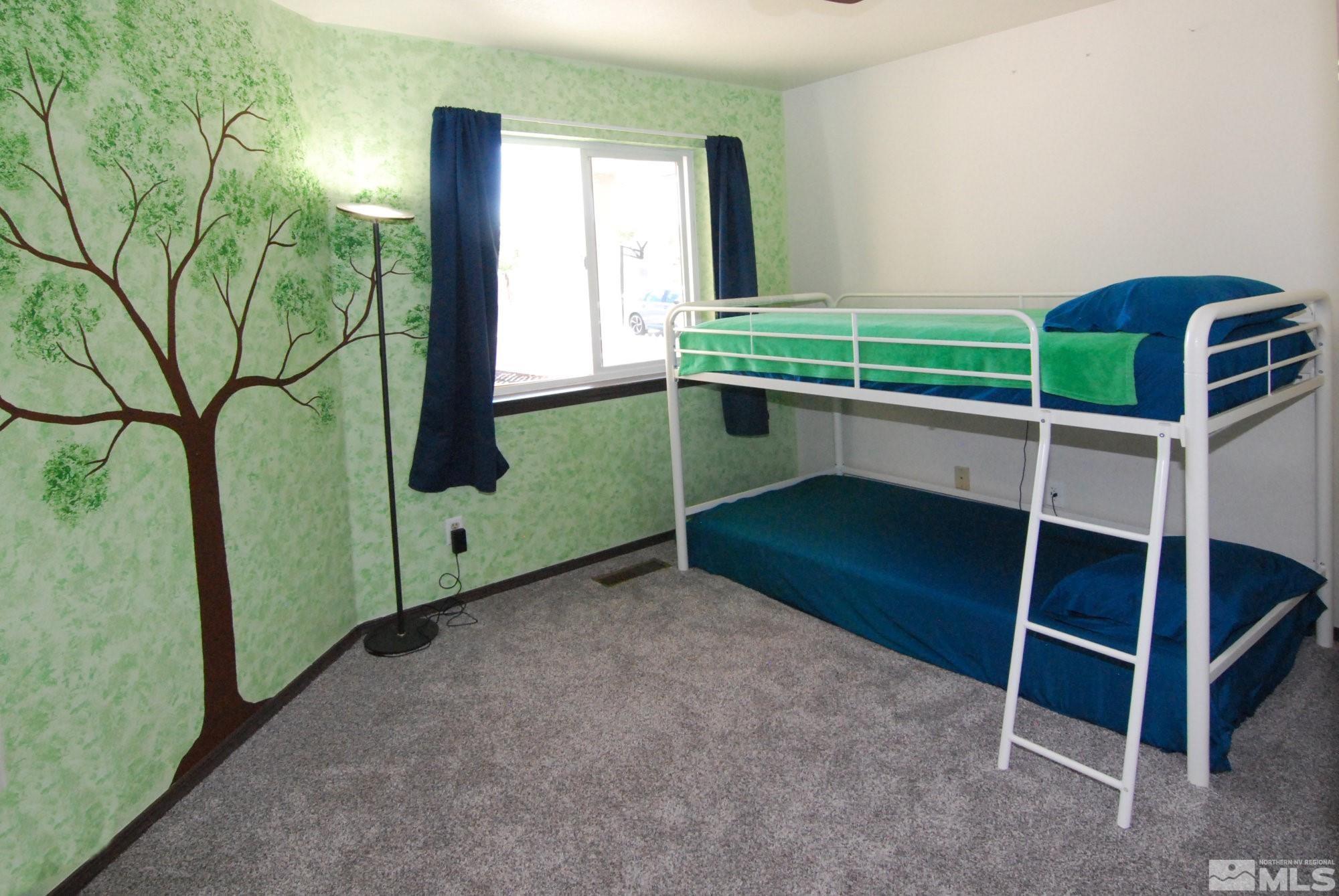 230 Whitaker Lane Fallon, NV 89406 - Photo 12 of 23 a room with table and a window