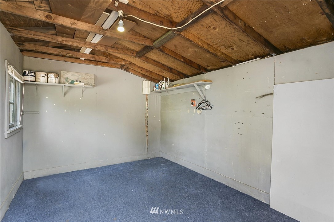 1114 Perry Avenue Bremerton, WA 98310 - Photo 16 of 21 Gallery Image 16