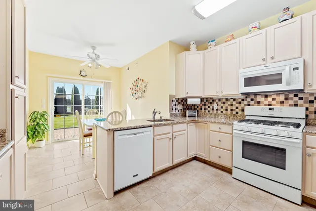 $595,000 | 407 Mary Joe Way, Warrington, PA 18976