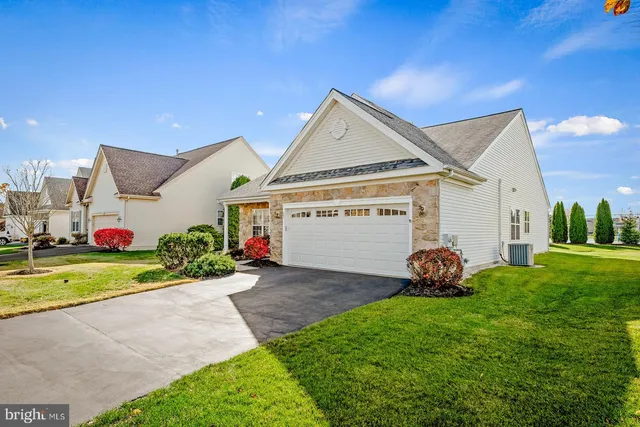 $595,000 | 407 Mary Joe Way, Warrington, PA 18976