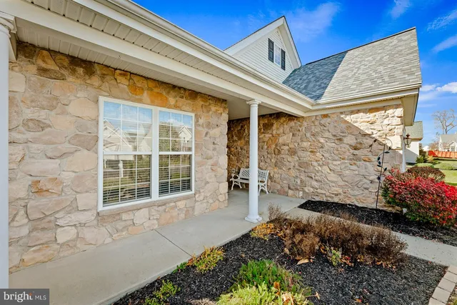 $595,000 | 407 Mary Joe Way, Warrington, PA 18976