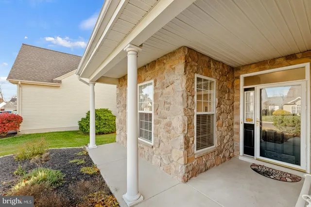 $595,000 | 407 Mary Joe Way, Warrington, PA 18976