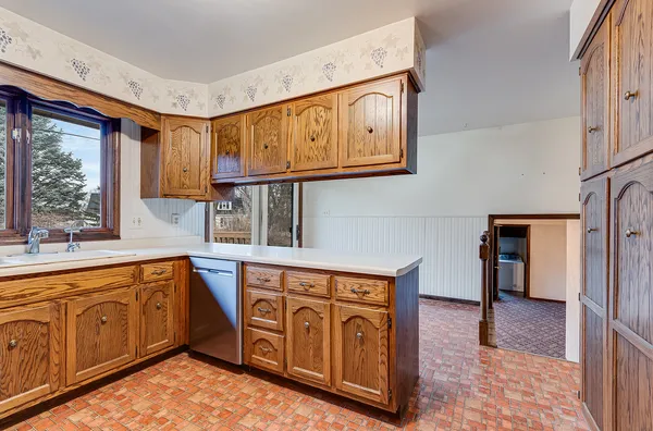 $375,000 | 3311 Indianwood Lane, Joliet, IL 60431