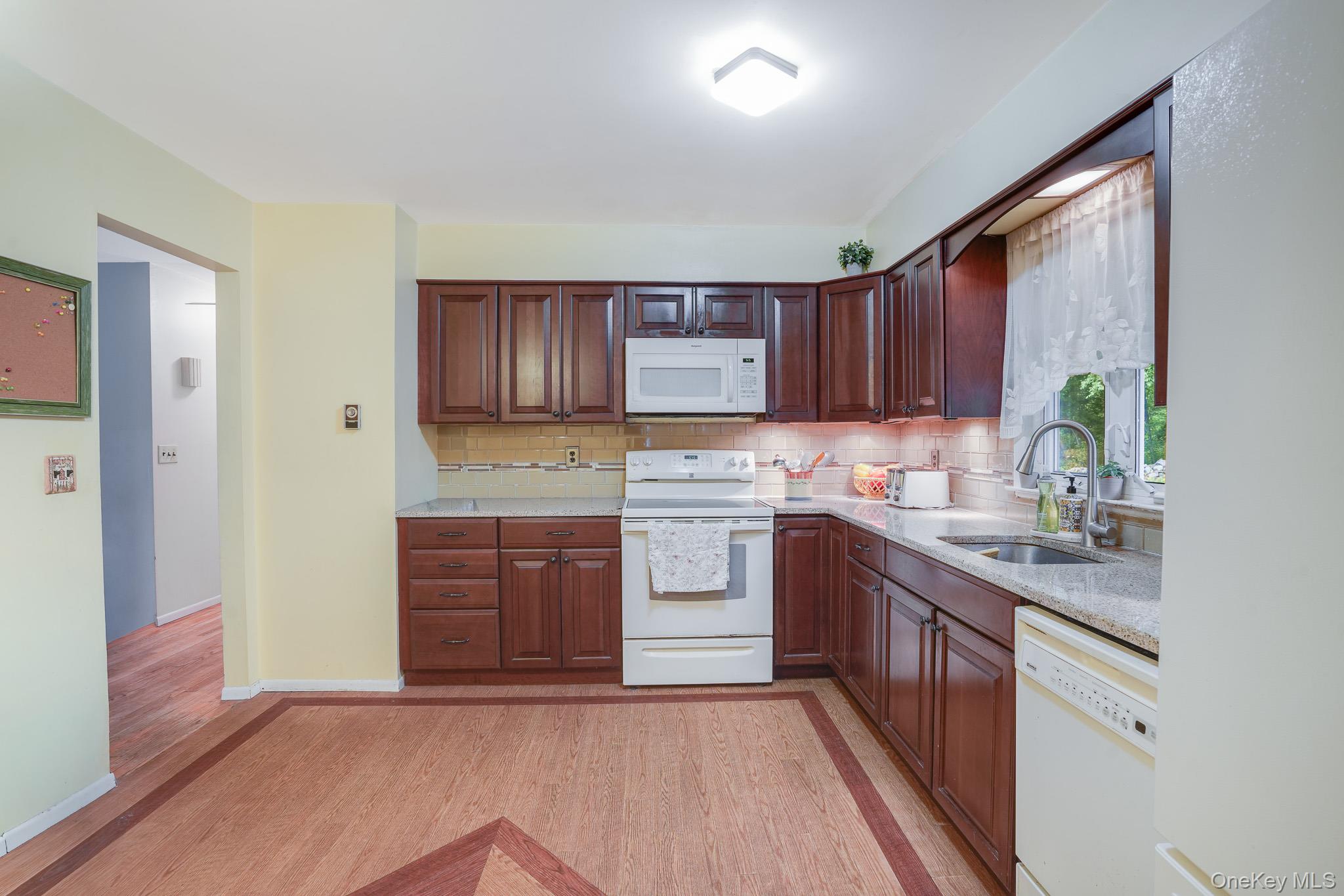 5 Gardineer Road Putnam Valley, NY 10579 - Photo 12 of 32
