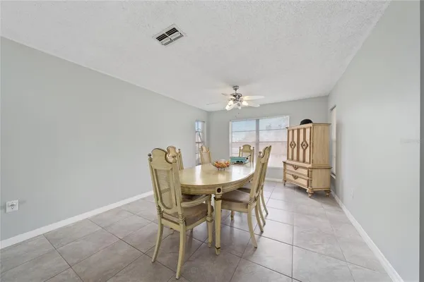 $199,900 | 4601 Navarre Avenue, Sebring, FL 33872