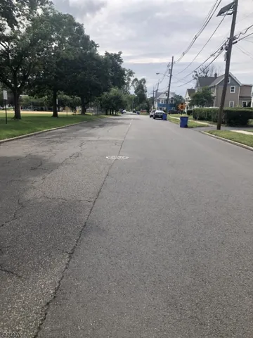 $2,900 | 162 High Street, South Bound Brook, NJ 08880