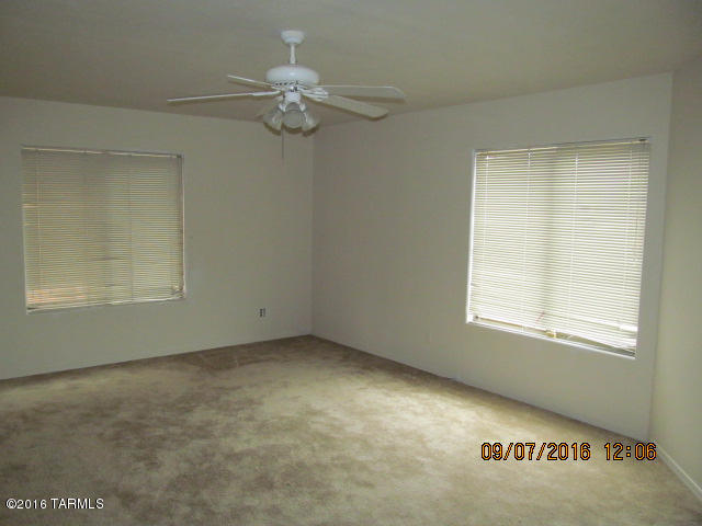 1209 West Roller Coaster Road Tucson, AZ 85704 - Photo 9 of 12