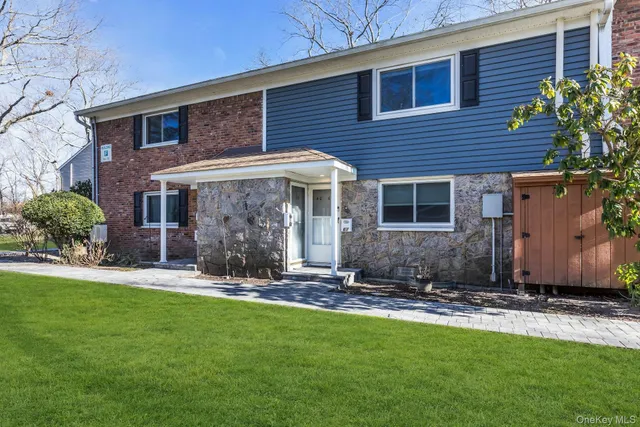 $230,000 | 40 West 4th Street, Unit 67, Patchogue, NY 11772