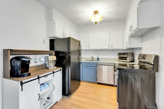 $230,000 | 40 West 4th Street, Unit 67, Patchogue, NY 11772
