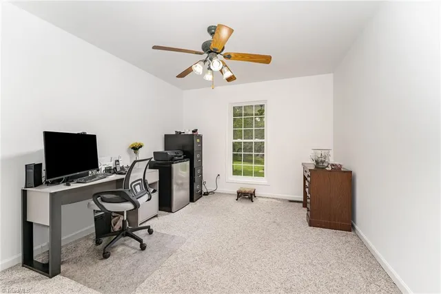 $299,500 | 634 East Swannanoa Avenue, Liberty, NC 27298