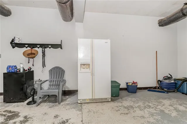 $299,500 | 634 East Swannanoa Avenue, Liberty, NC 27298