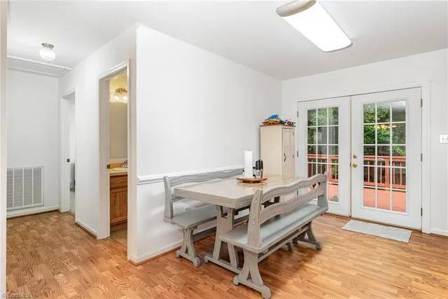 $299,500 | 634 East Swannanoa Avenue, Liberty, NC 27298