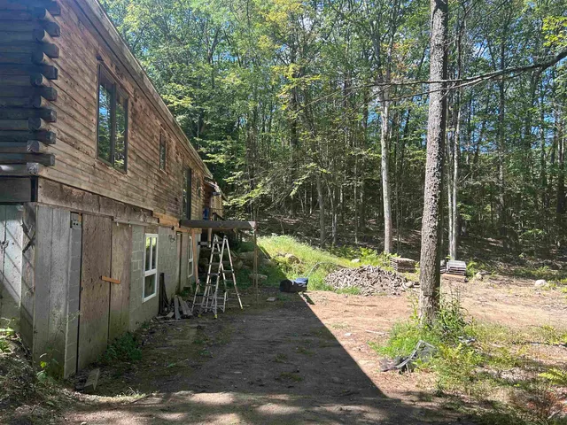 $325,000 | 77 Mackey Road, Troy, NH 03465