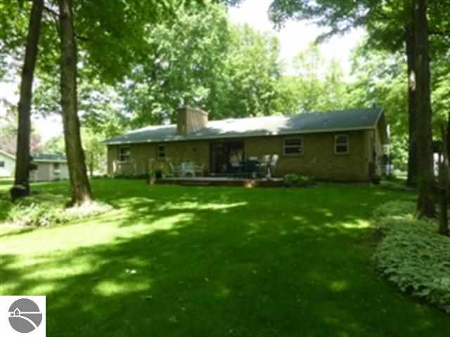 8318 South Federal Road Shepherd, MI 48883 - Photo 40 of 46 1746658-39.JPG