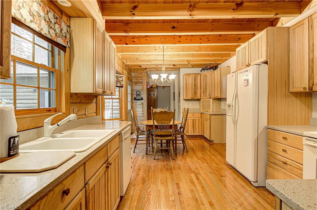 2182 Stone Ridge Place Winston-Salem, NC 27107 - Photo 10 of 30