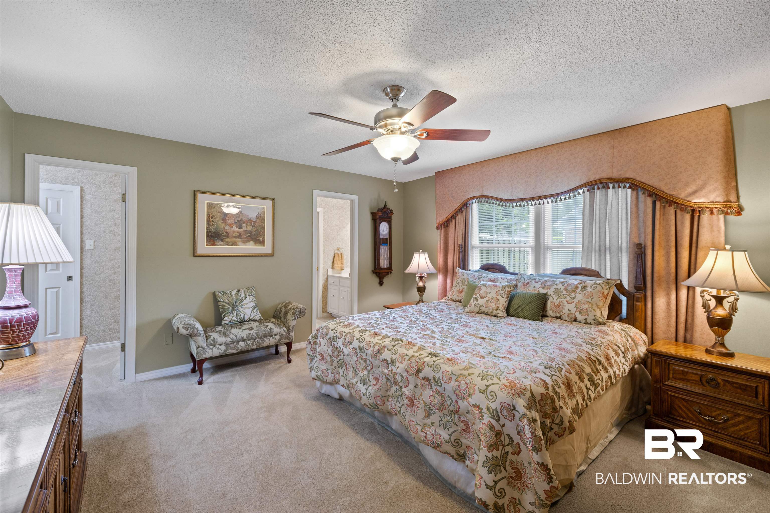6004 Cherry Ridge Court Mobile, AL 36609 - Photo 17 of 40 Primary Bedroom