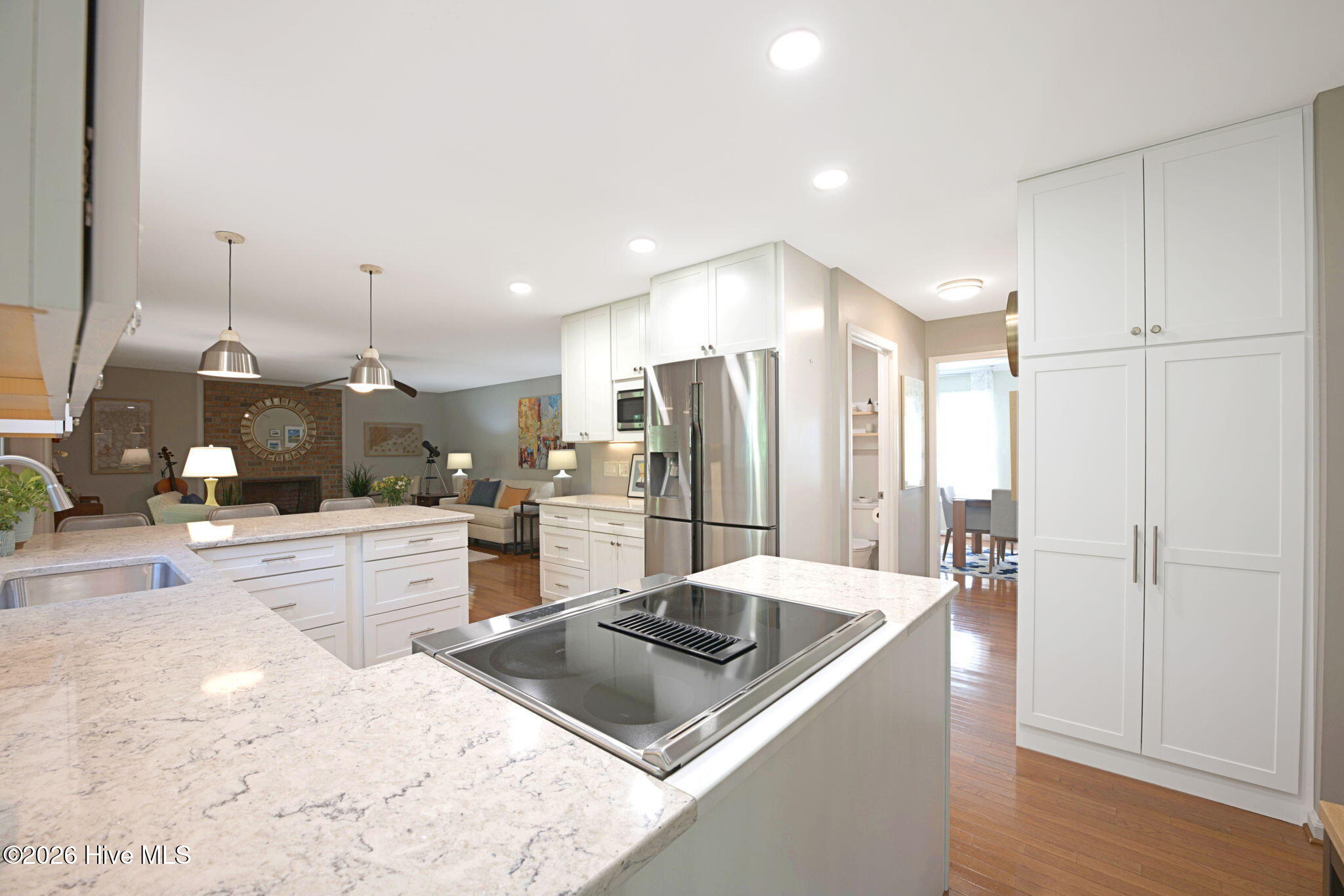 110 Creekview Road New Bern, NC 28562 - Photo 9 of 39 09-web-or-mls-DSC_7090_edit