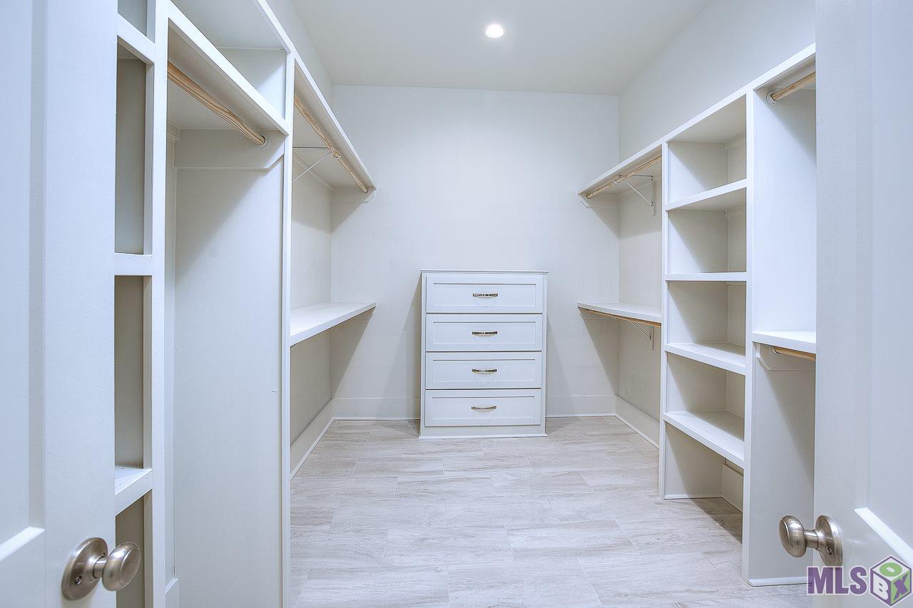3159 Pointe-Marie Drive Baton Rouge, LA 70820 - Photo 19 of 30 Gallery Image 19