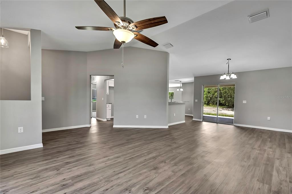 12340 Birch Street Brooksville, FL 34613 - Photo 17 of 54