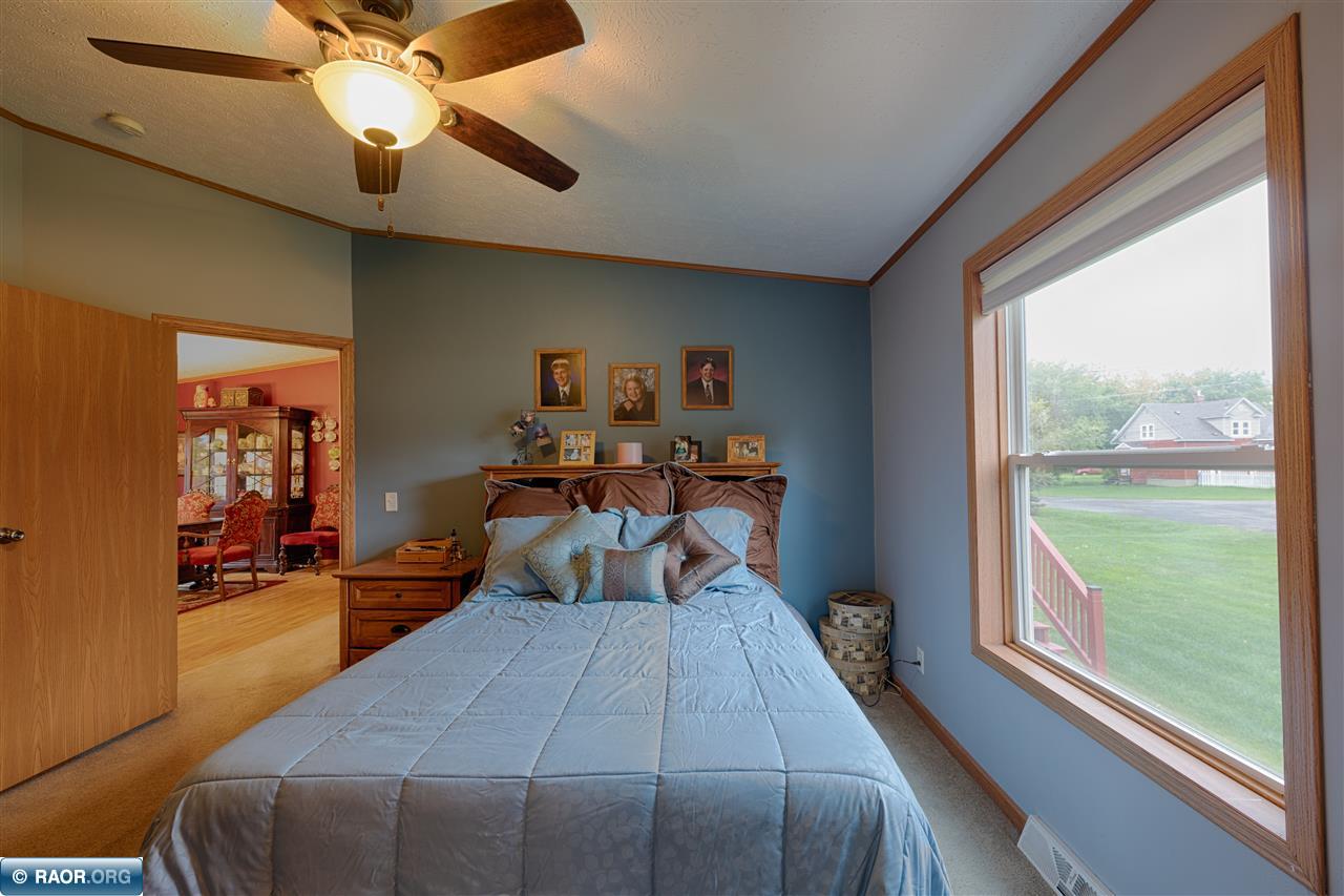 2020 Hazel Avenue Virginia, MN 55792 - Photo 15 of 30