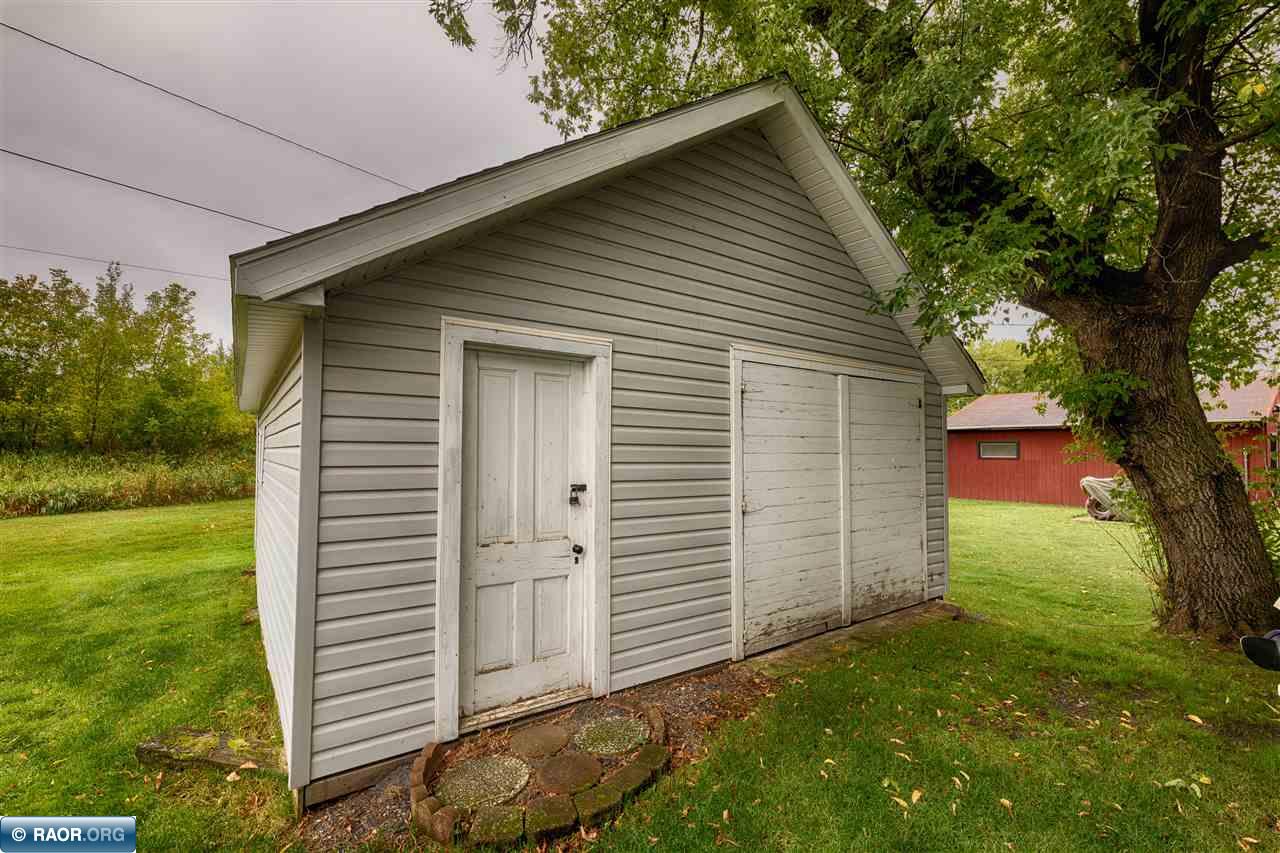2020 Hazel Avenue Virginia, MN 55792 - Photo 27 of 30