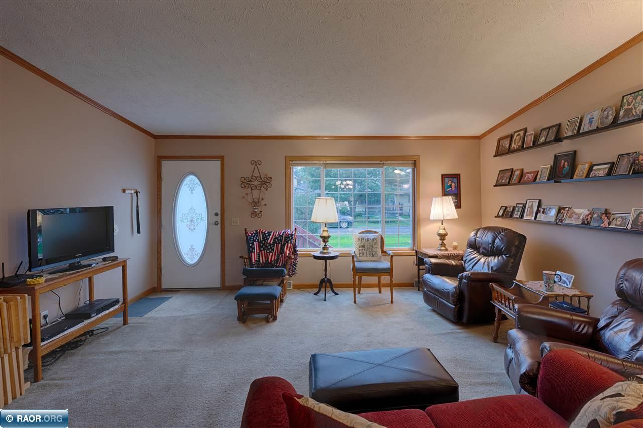 2020 Hazel Avenue Virginia, MN 55792 - Photo 5 of 30
