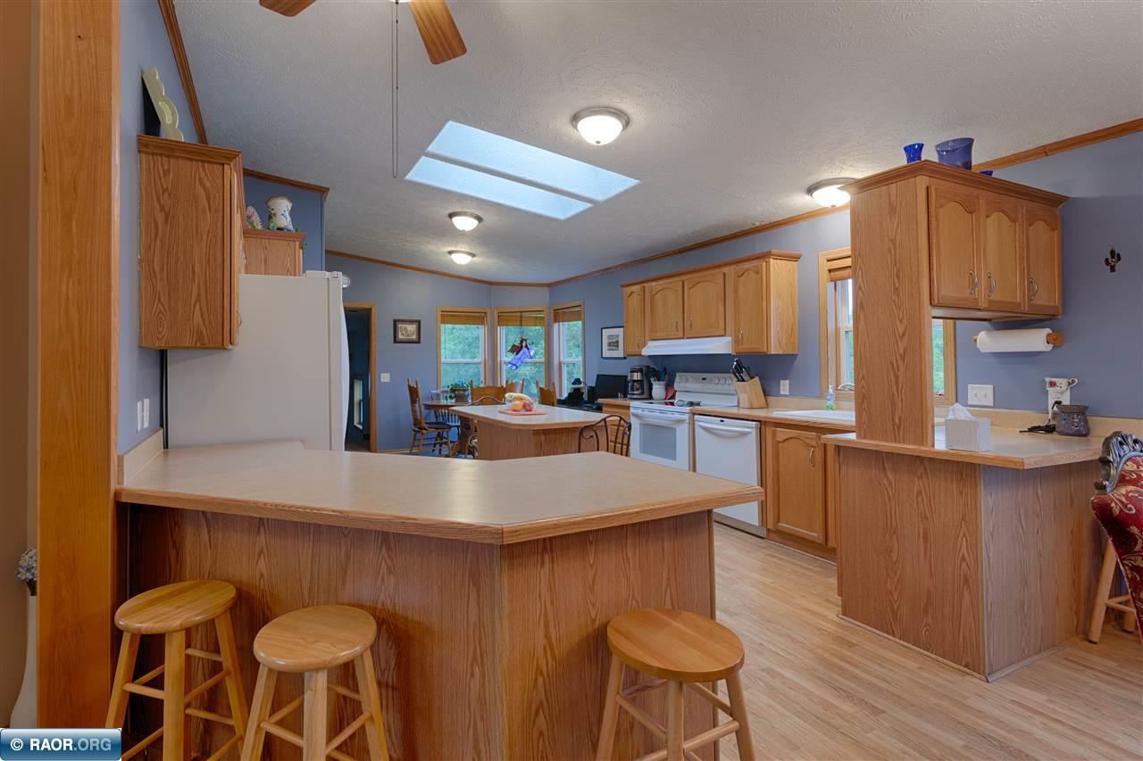 2020 Hazel Avenue Virginia, MN 55792 - Photo 8 of 30