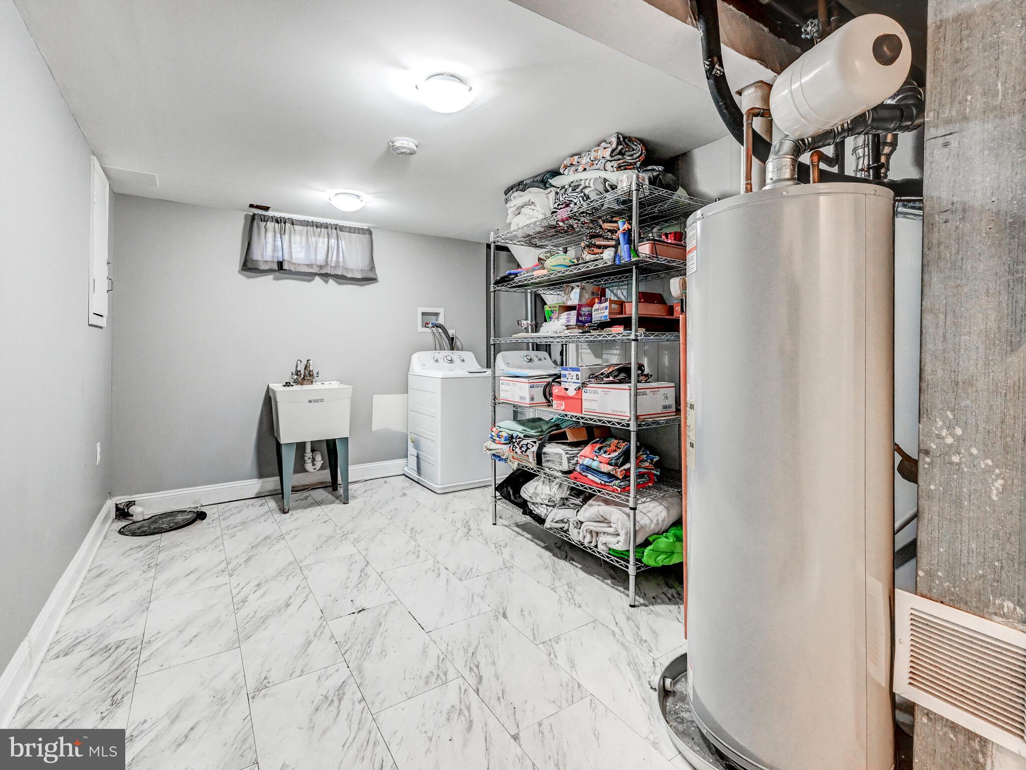 2712 Burridge Road Baltimore, MD 21234 - Photo 28 of 32 a view of a room with gym equipment