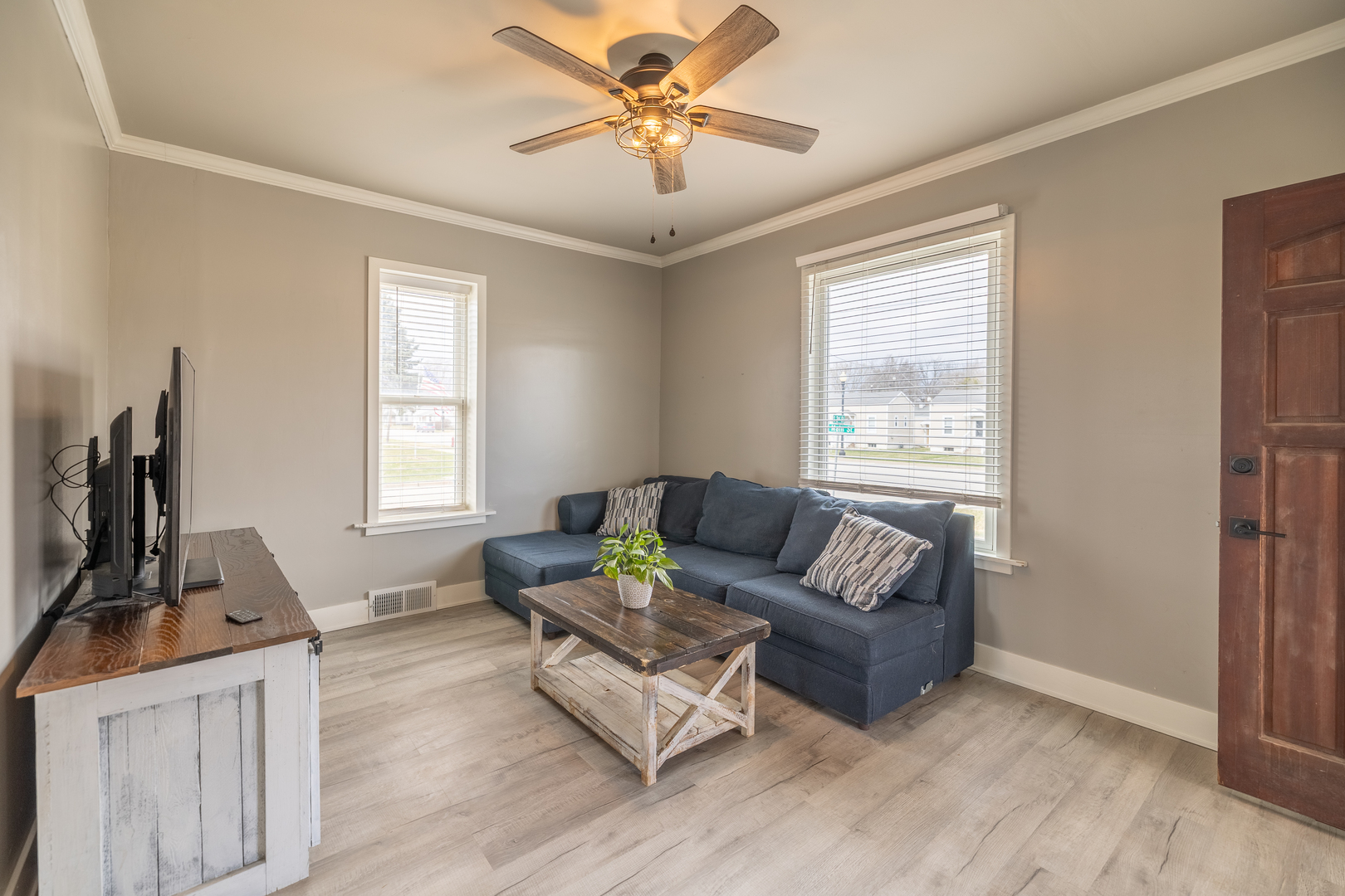 116 Main Street Kirkland, IL 60146 - Photo 8 of 40