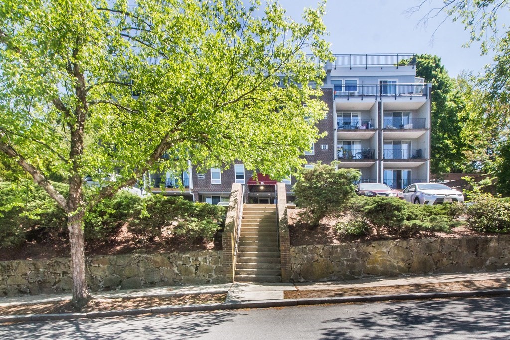 16 Addington Road, Unit 52 Brookline, MA 02445 - Photo 19 of 22