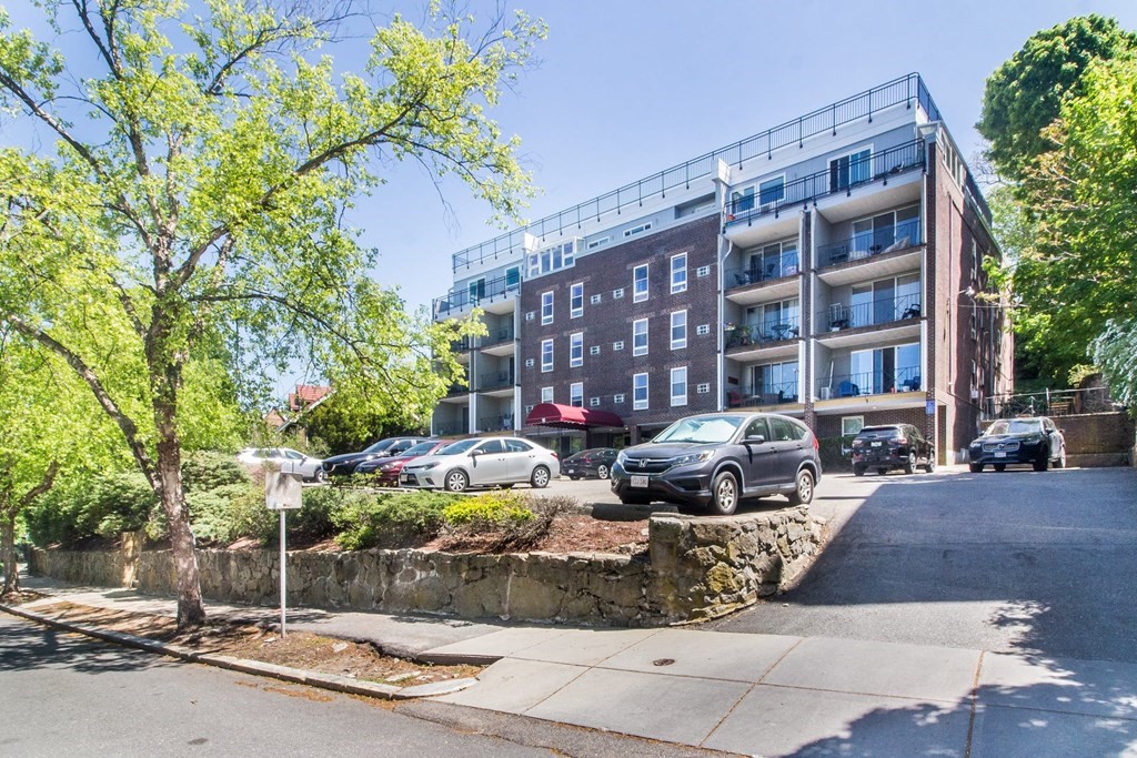 16 Addington Road, Unit 52 Brookline, MA 02445 - Photo 20 of 22