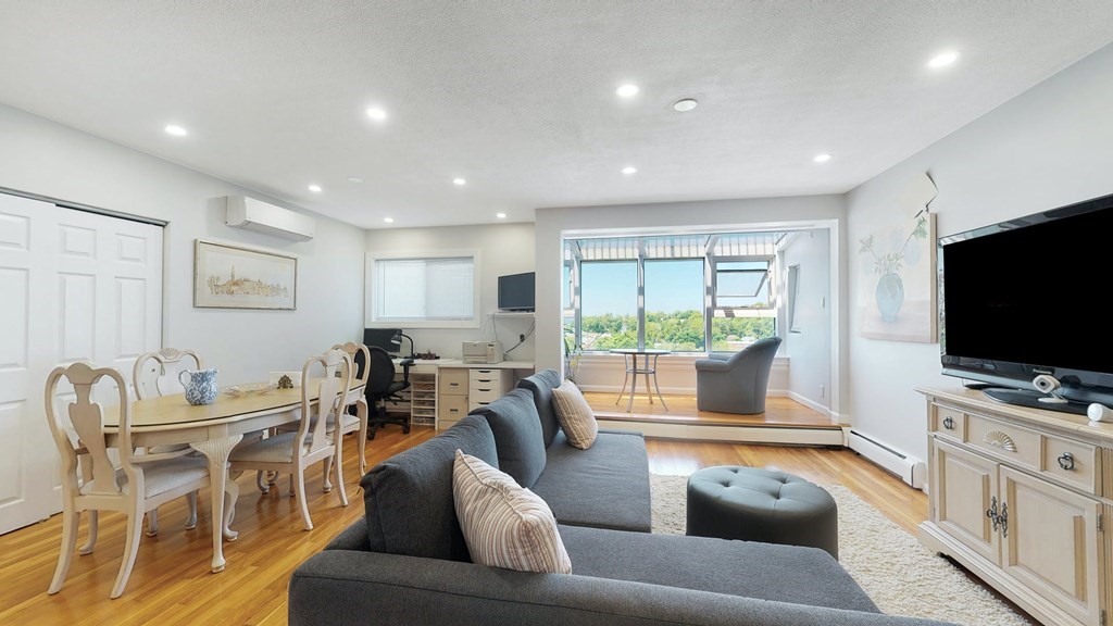 16 Addington Road, Unit 52 Brookline, MA 02445 - Photo 2 of 22