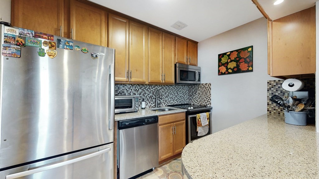 16 Addington Road, Unit 52 Brookline, MA 02445 - Photo 7 of 22