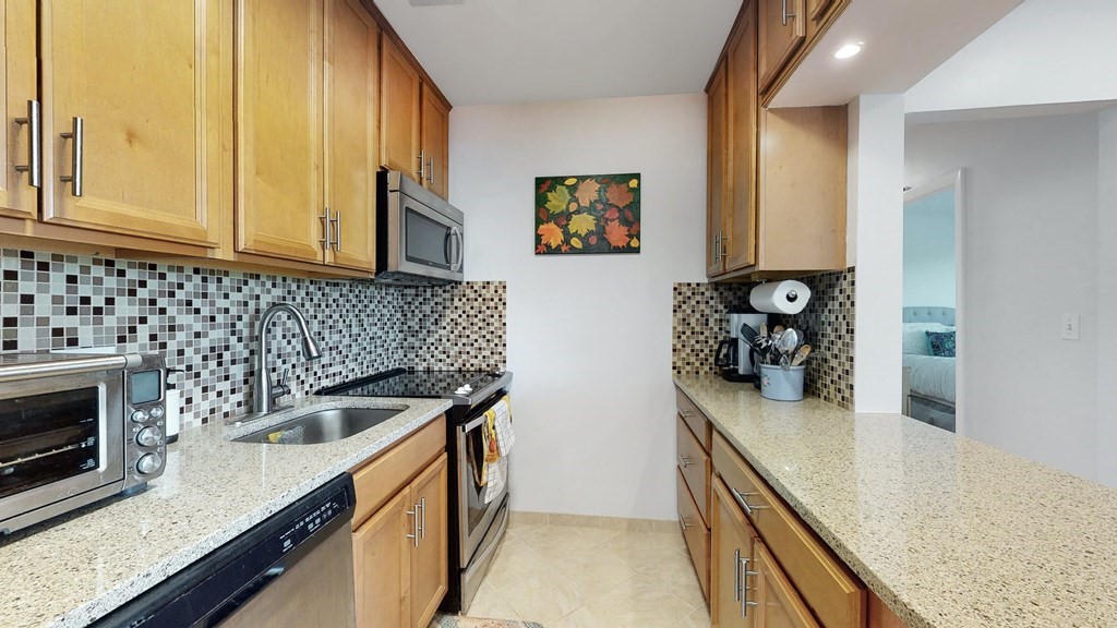 16 Addington Road, Unit 52 Brookline, MA 02445 - Photo 8 of 22