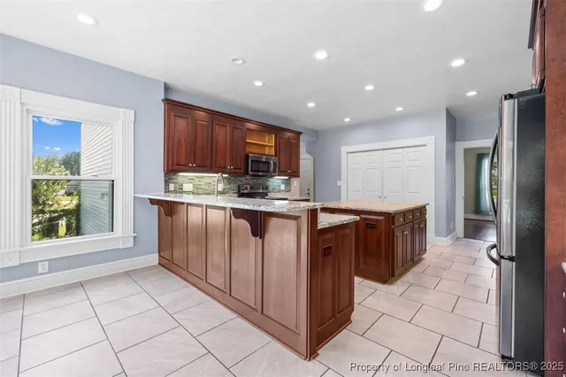 $652,000 | 8215 Rivermist Lane, Linden, NC 28356