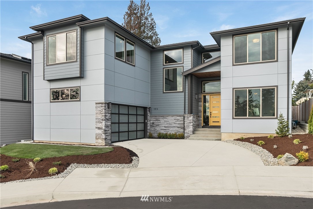 1814 Northeast 13th Street Renton, WA 98056 - Photo 1 of 25 Gallery Image 1