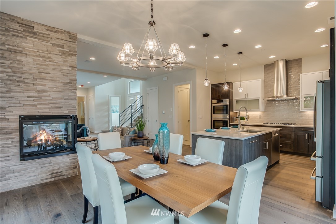 1814 Northeast 13th Street Renton, WA 98056 - Photo 11 of 25 Gallery Image 11
