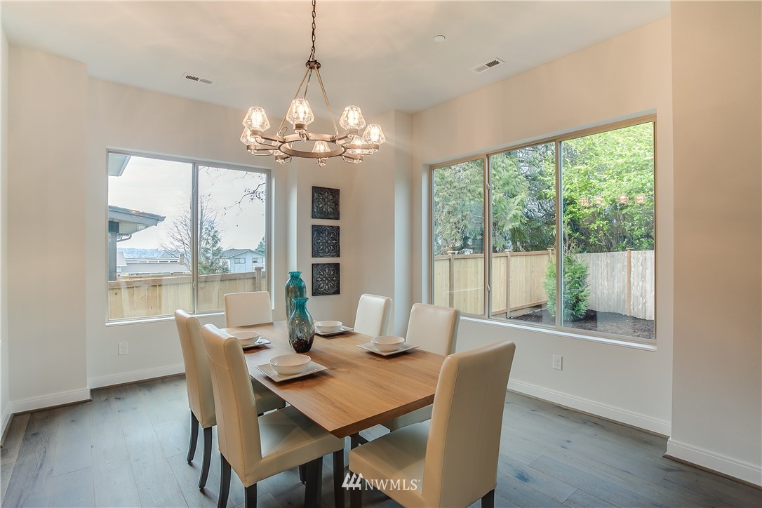 1814 Northeast 13th Street Renton, WA 98056 - Photo 13 of 25 Gallery Image 13
