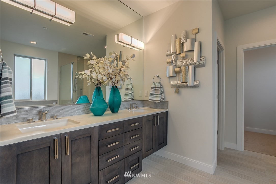 1814 Northeast 13th Street Renton, WA 98056 - Photo 18 of 25 Gallery Image 18