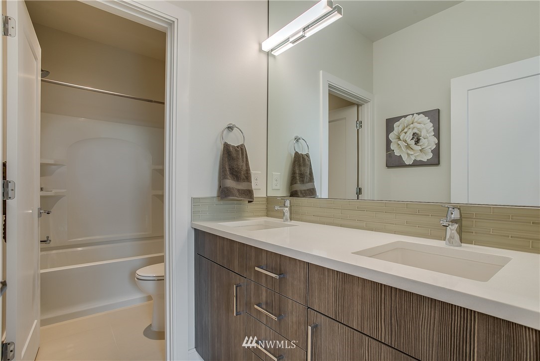 1814 Northeast 13th Street Renton, WA 98056 - Photo 25 of 25 Gallery Image 25